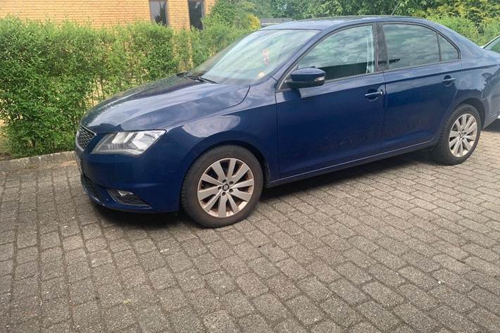 Blå Seat Toledo fra 2016