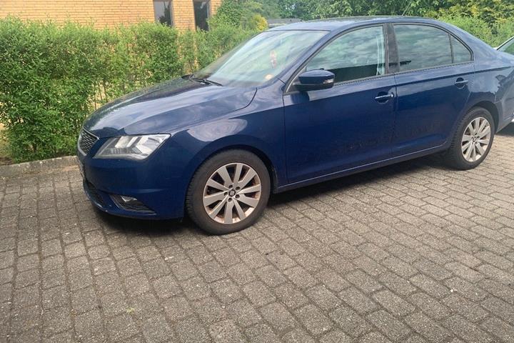 Blå Seat Toledo fra 2016
