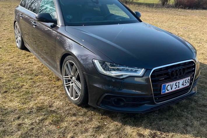 Sort Audi A6 fra 2012