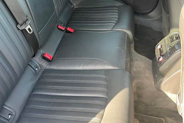 Sort Audi A6 fra 2012