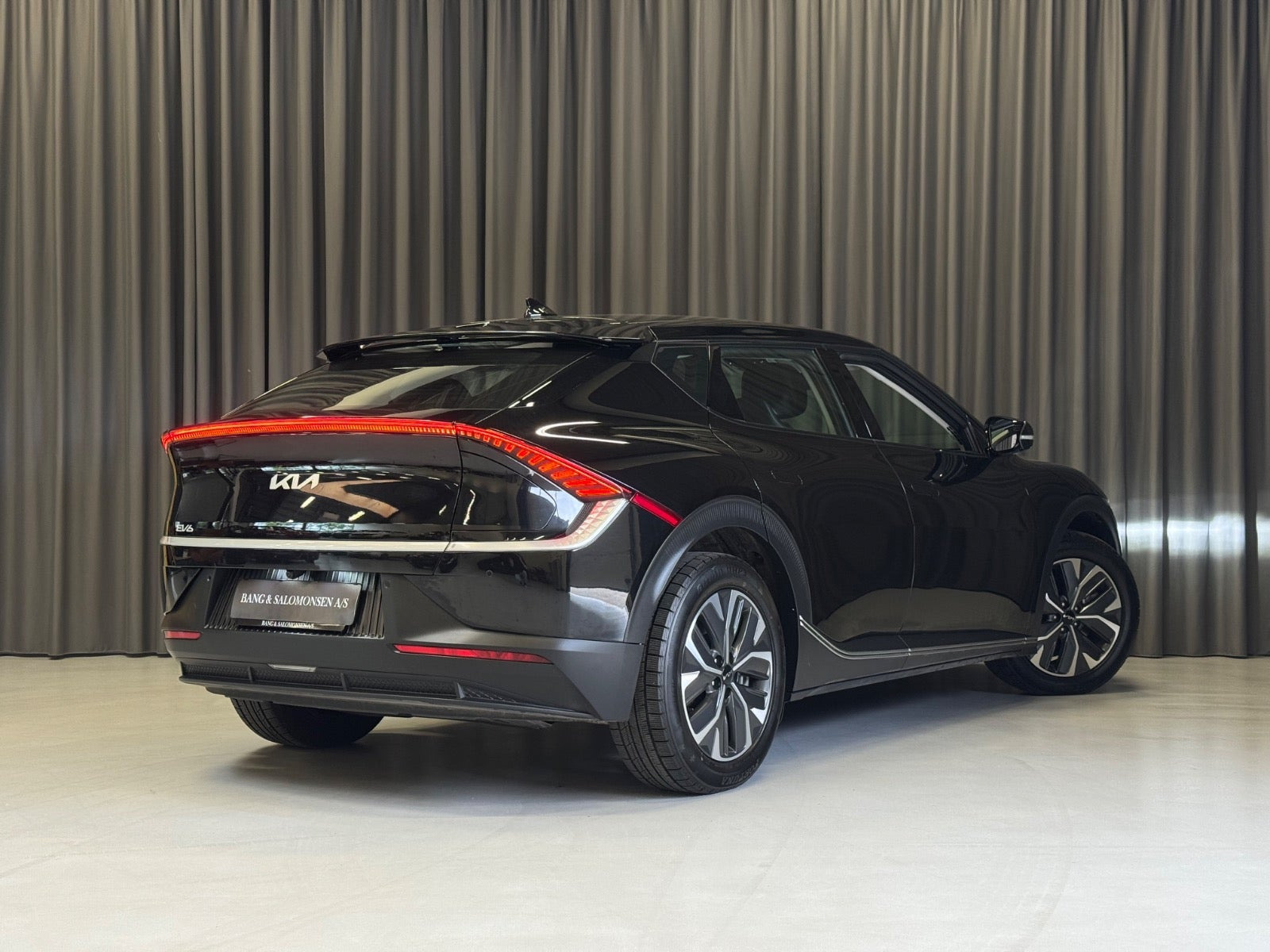 Sort Kia EV6 fra 2023