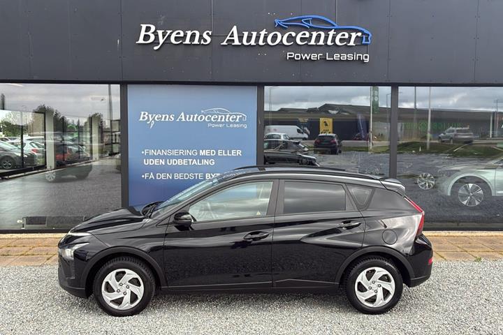 Grå Hyundai Bayon fra 2022