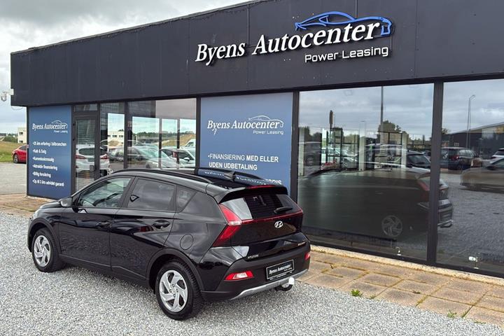 Grå Hyundai Bayon fra 2022