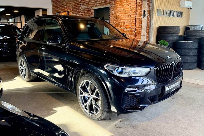 undefined BMW X5 fra 2021