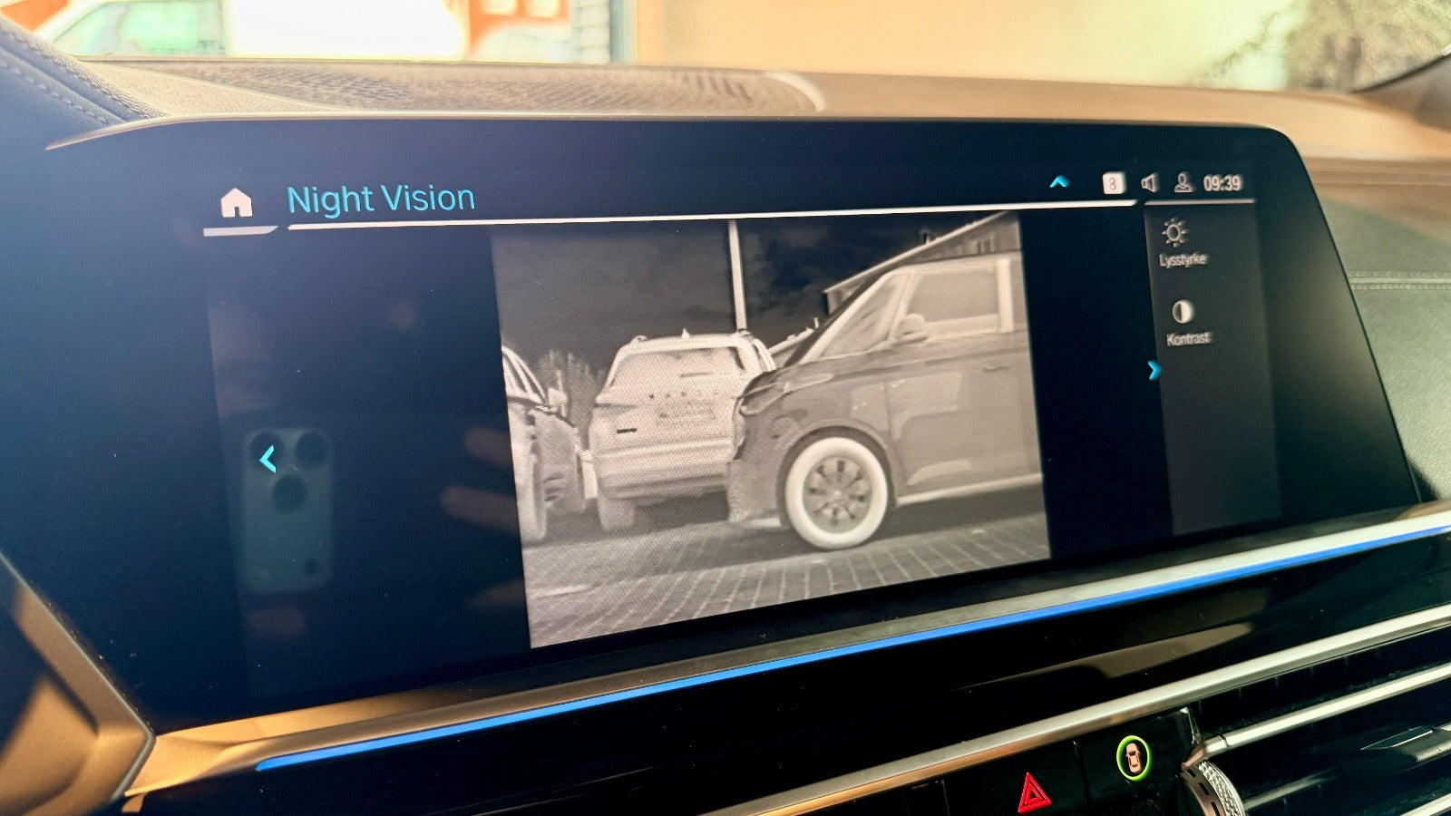 undefined BMW X5 fra 2021