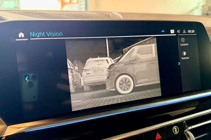 undefined BMW X5 fra 2021