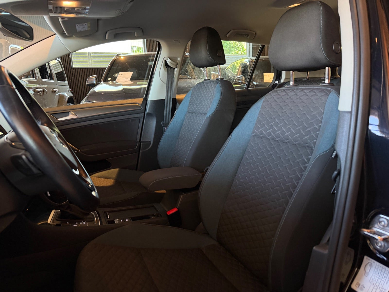 Sort VW Golf VII fra 2019