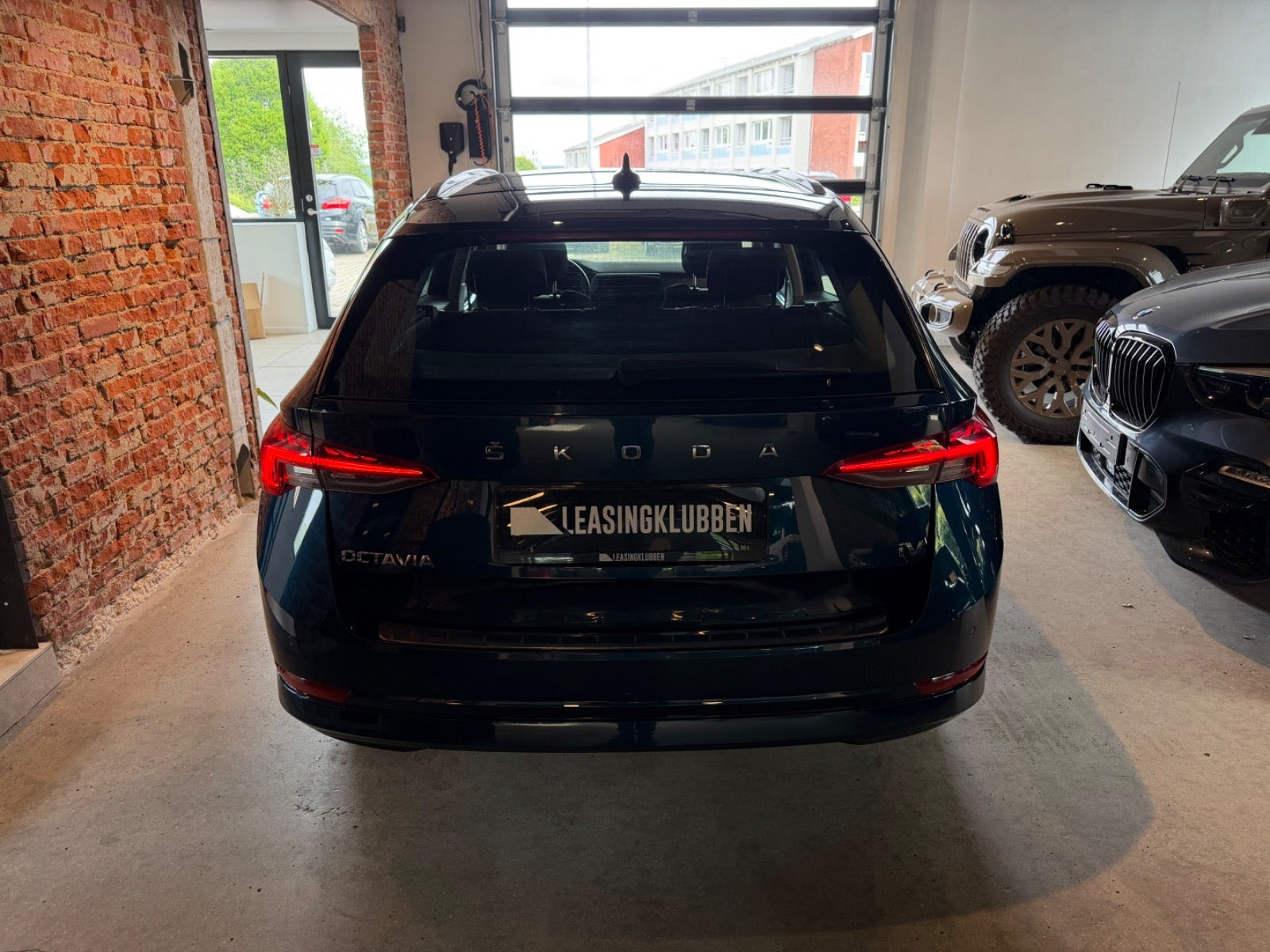 Grøn Skoda Octavia fra 2021