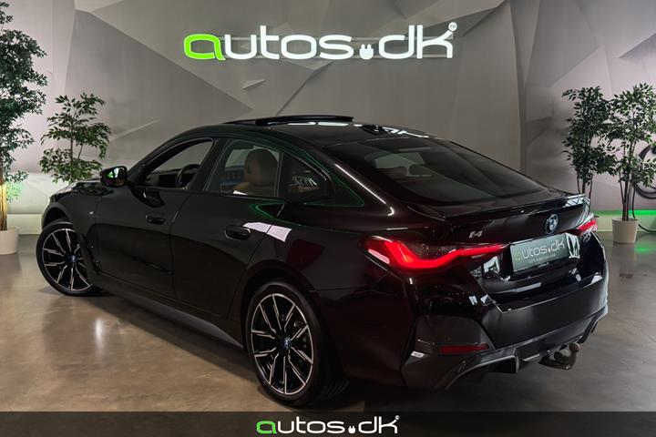 Sort BMW i4 fra 2023