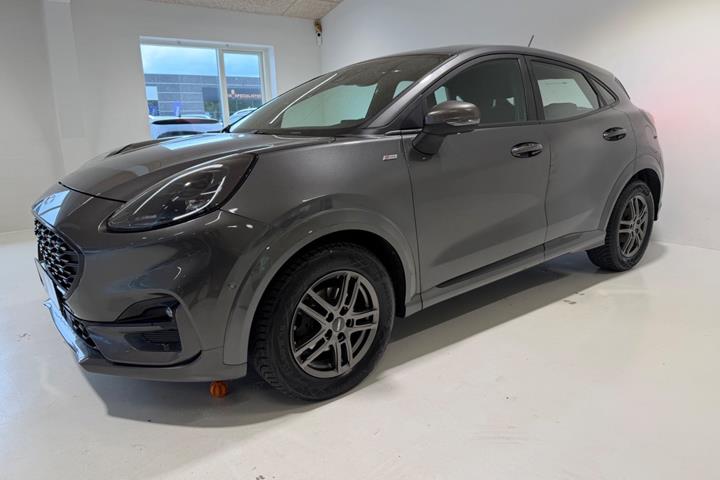 Grå Ford Puma fra 2021