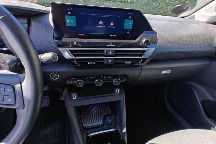 Grå Citroën ë-C4 fra 2022