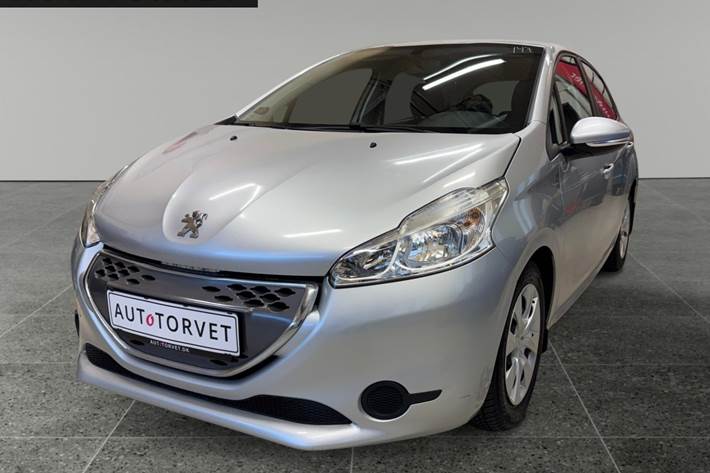 Sølv Peugeot 208 fra 2012