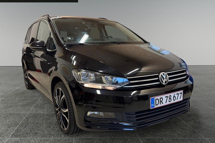 Sort VW Touran fra 2019