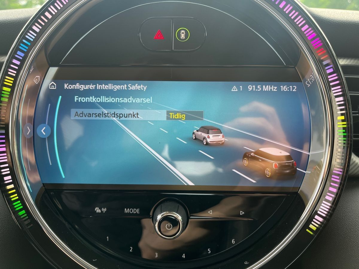 Grå Mini Cooper SE fra 2023