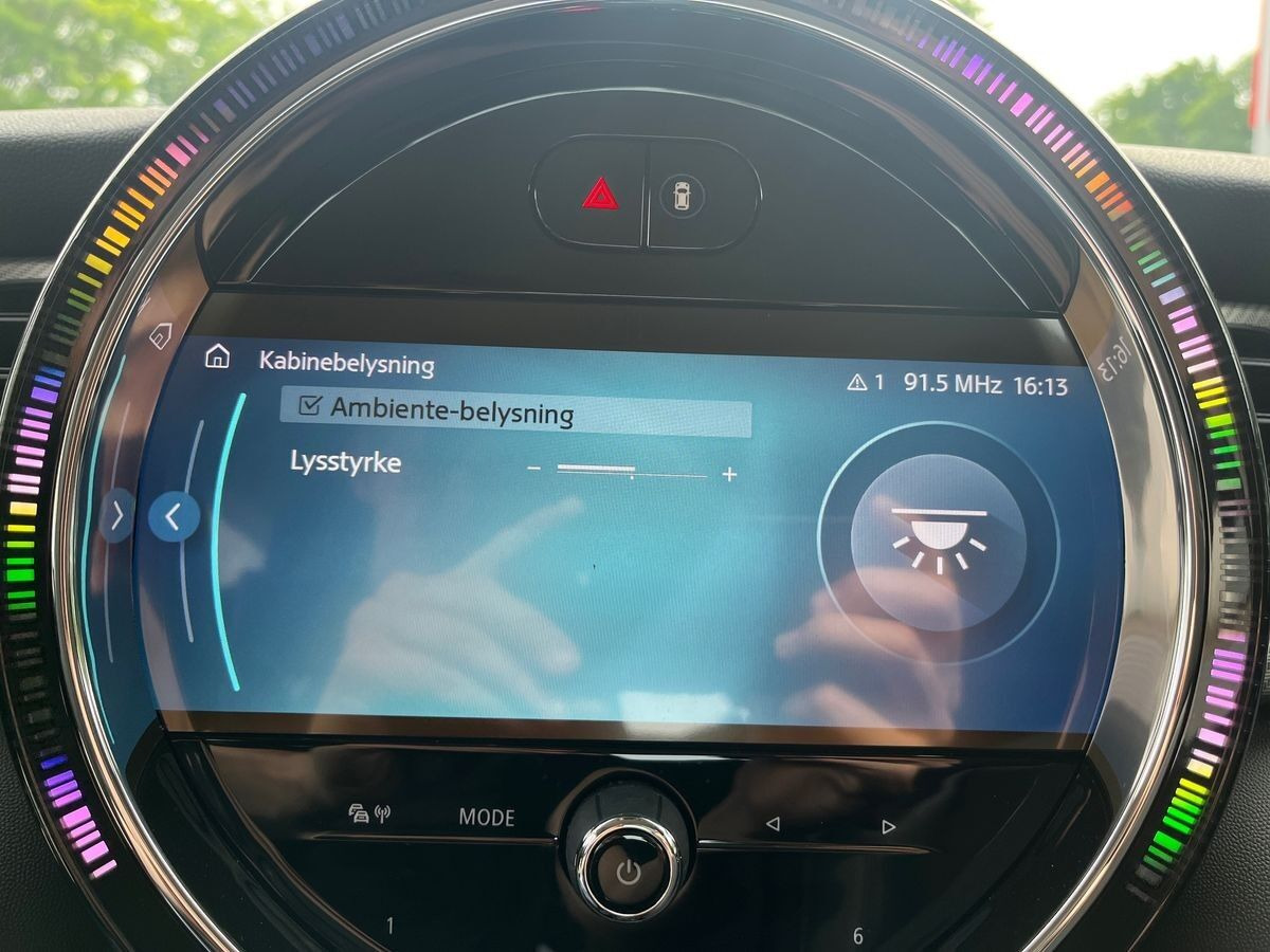 Grå Mini Cooper SE fra 2023
