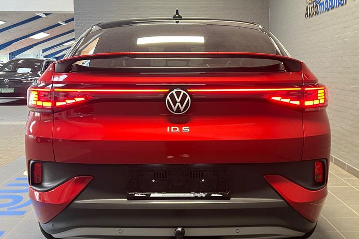 Rød VW ID.5 fra 2023
