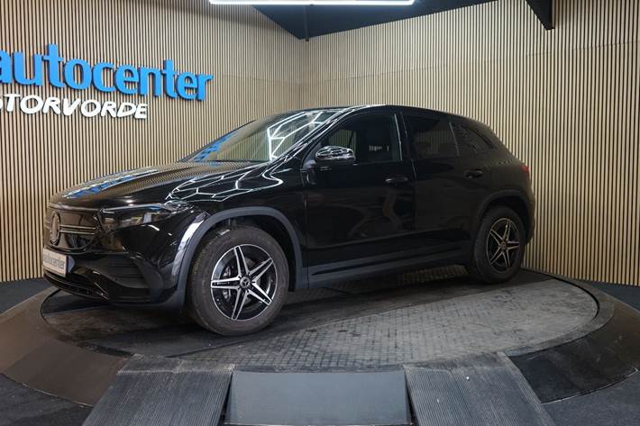 Sort Mercedes EQA250 fra 2023