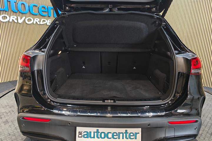 Sort Mercedes EQA250 fra 2023