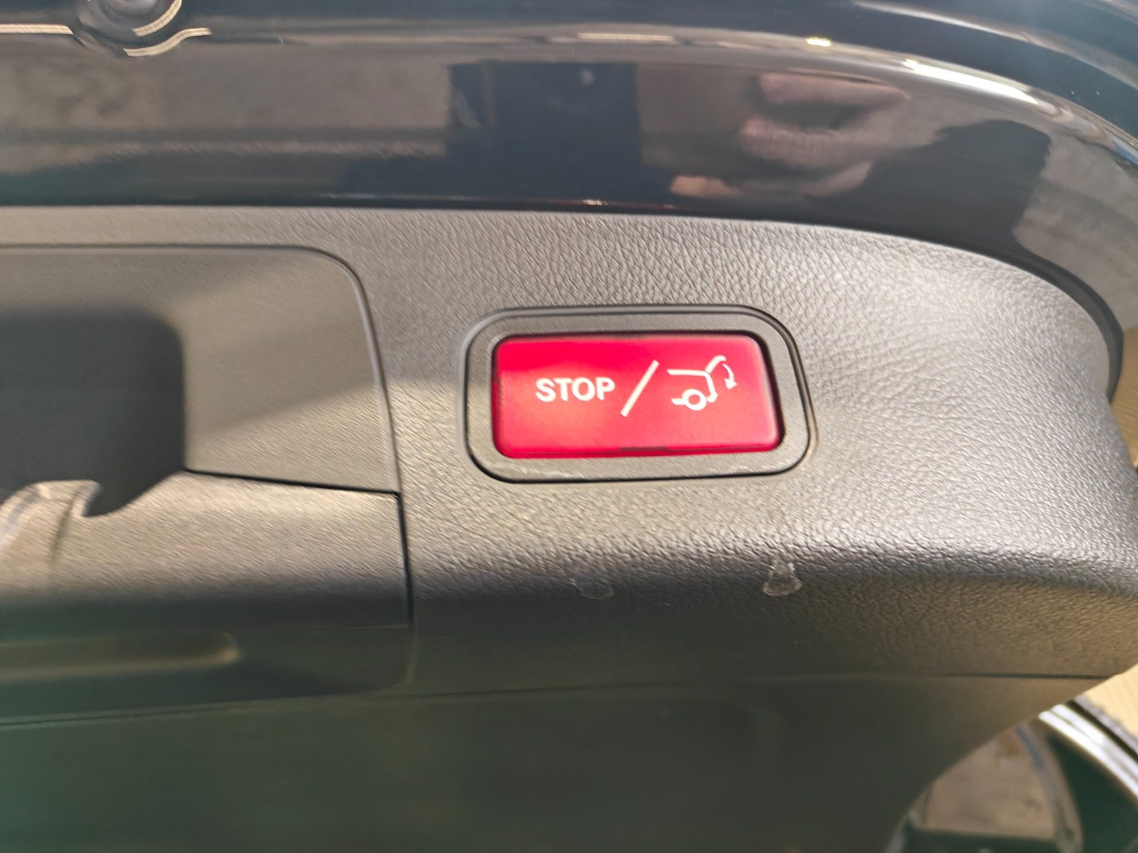 Sort Mercedes EQA250 fra 2023