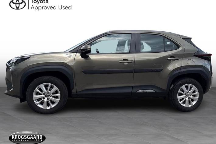 Bronze Toyota Yaris Cross fra 2022