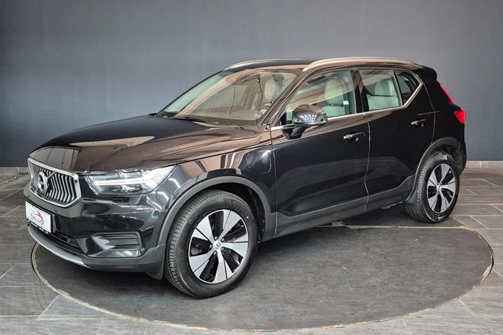 Sort Volvo XC40 fra 2022