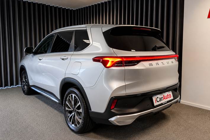 Sølv Maxus Euniq6 fra 2023