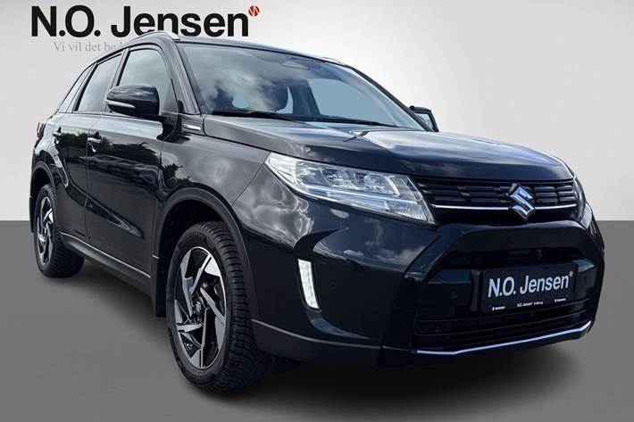 Sort Suzuki Vitara fra 2025
