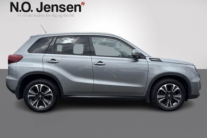 Sort Suzuki Vitara fra 2019