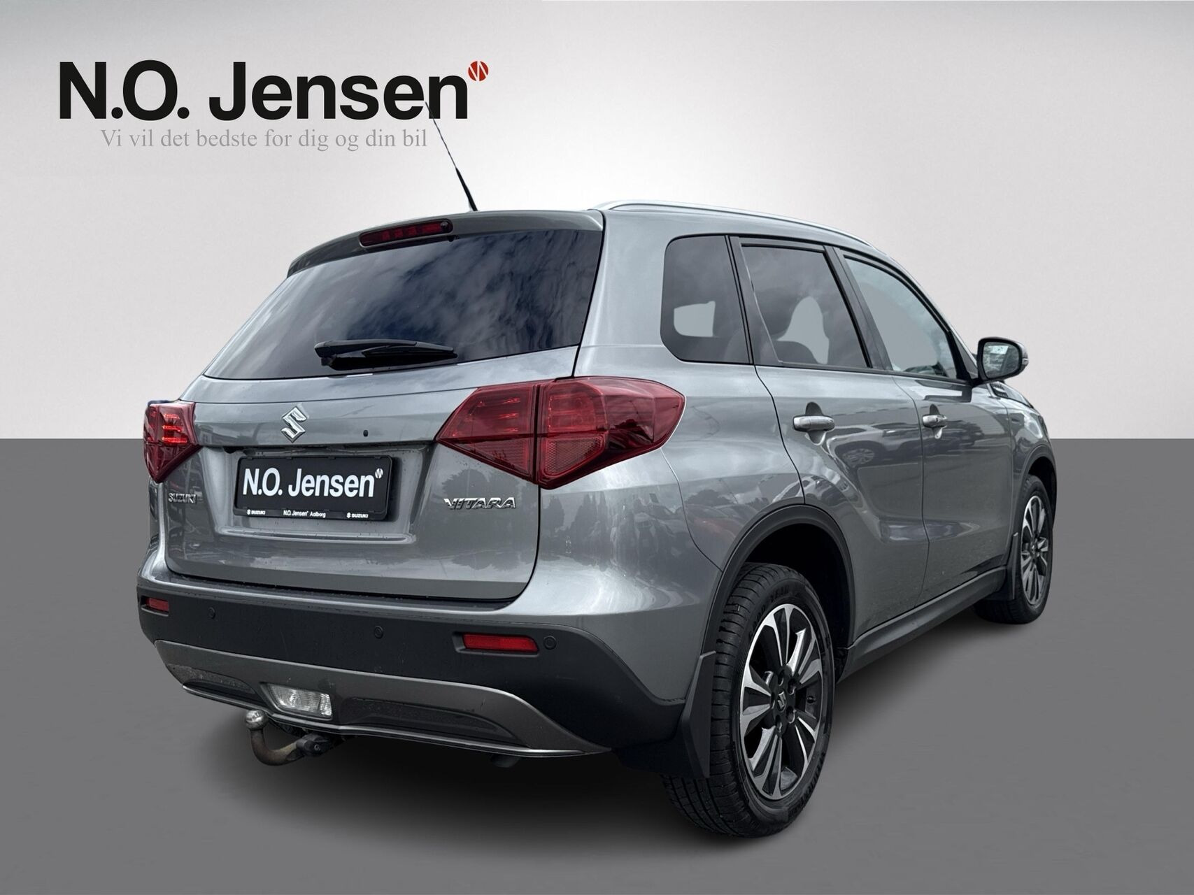 Sort Suzuki Vitara fra 2019