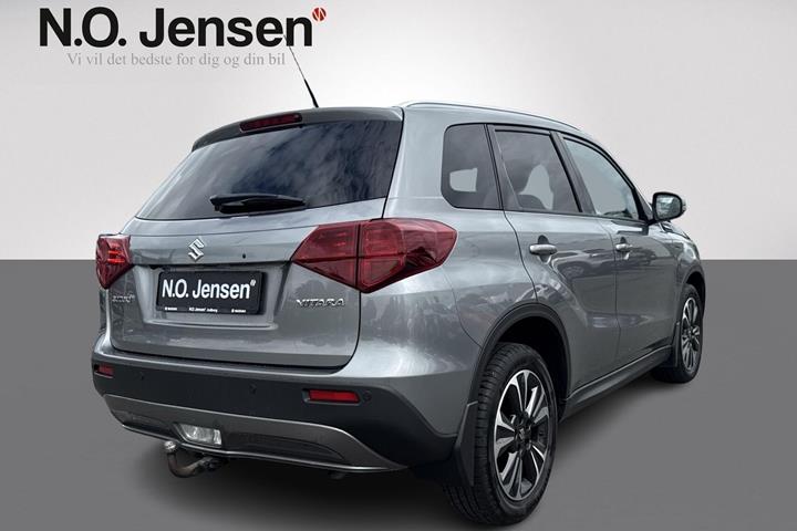 Sort Suzuki Vitara fra 2019