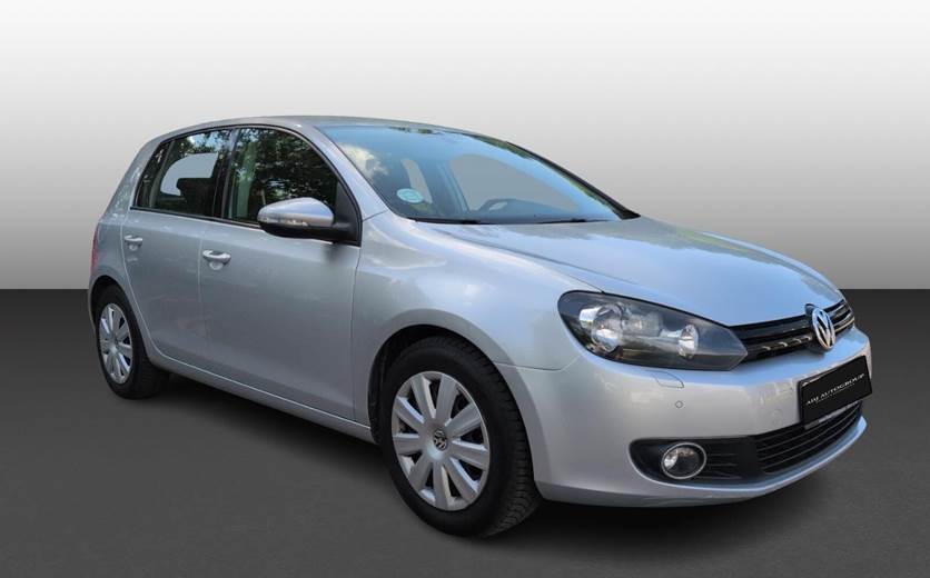 VW Golf 1,6 105HK 5d