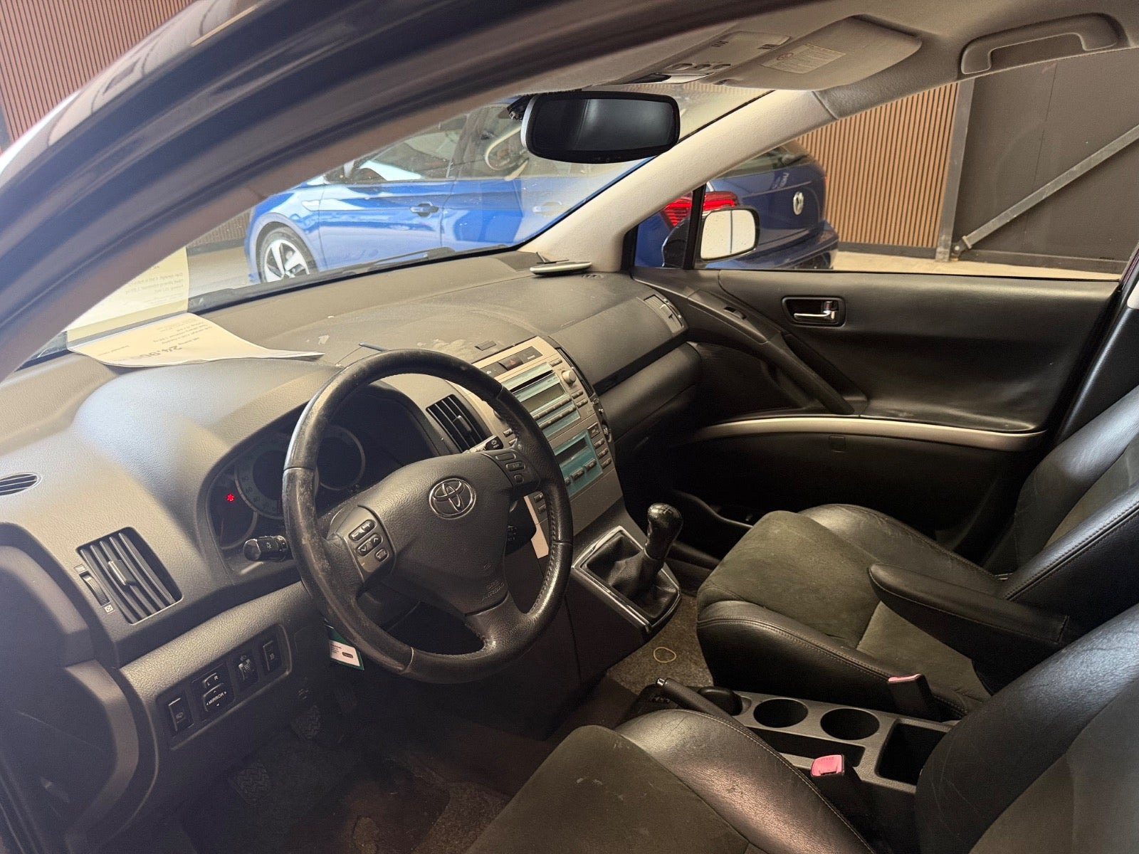 Sort Toyota Corolla Verso fra 2007