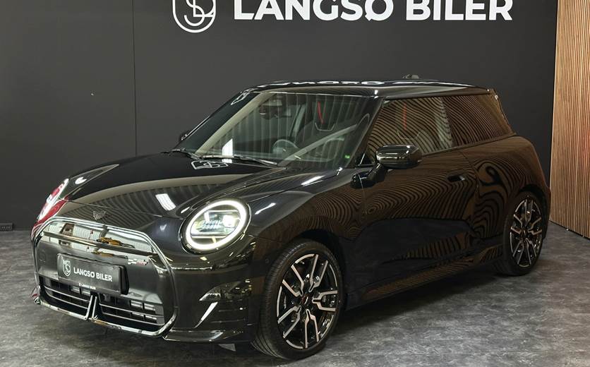 Mini Cooper E JCW Trim M