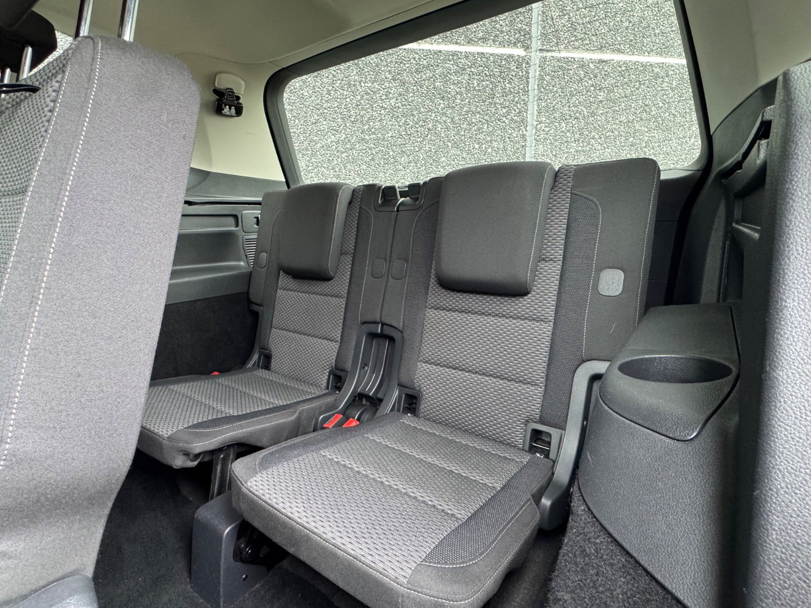 Sort VW Touran fra 2017
