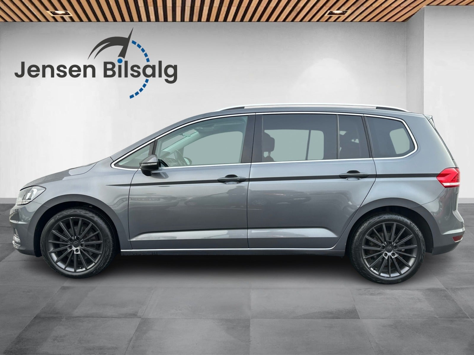 undefined VW Touran fra 2020