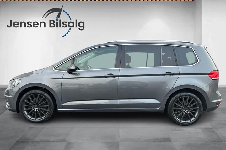 undefined VW Touran fra 2020
