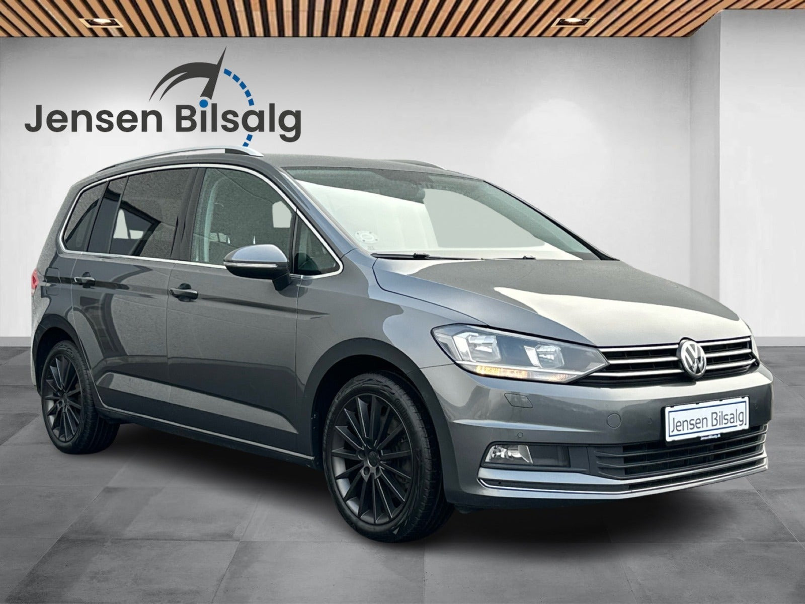 undefined VW Touran fra 2020
