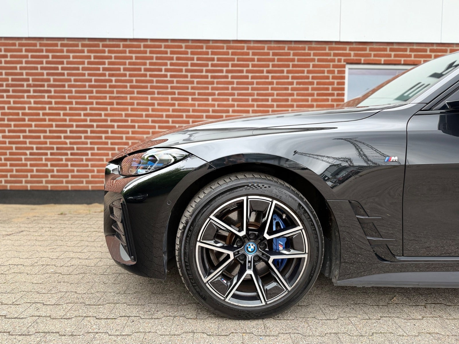 Sort BMW i4 fra 2022