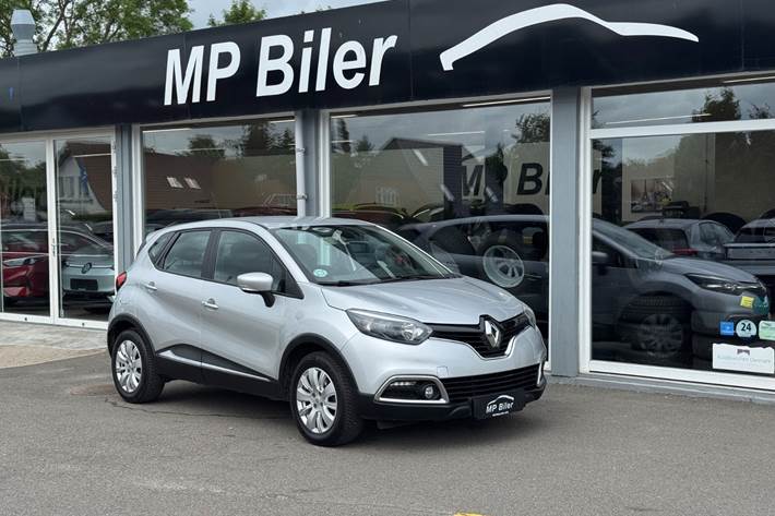 Sølv Renault Captur fra 2014