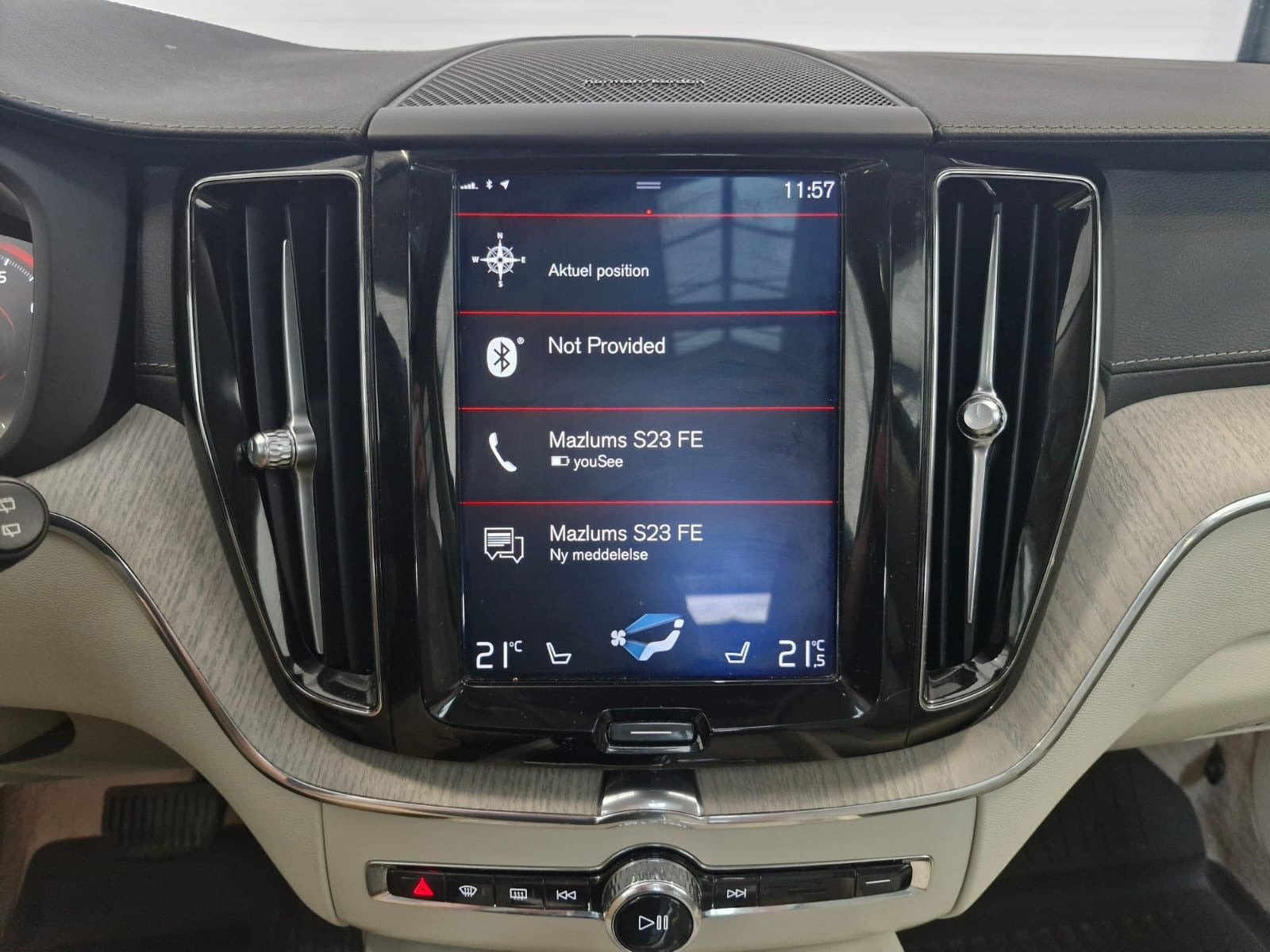 Brun Volvo XC60 fra 2019