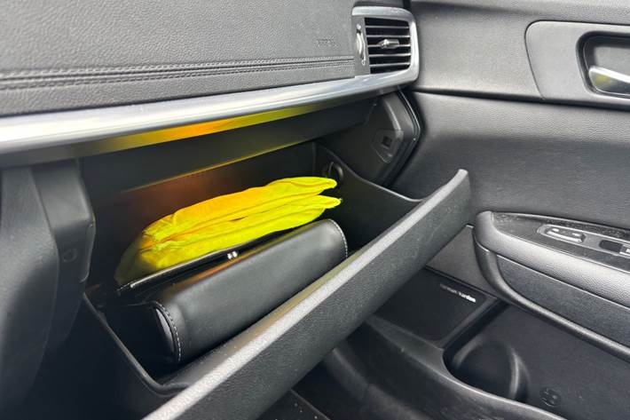 Grå Kia Optima fra 2019