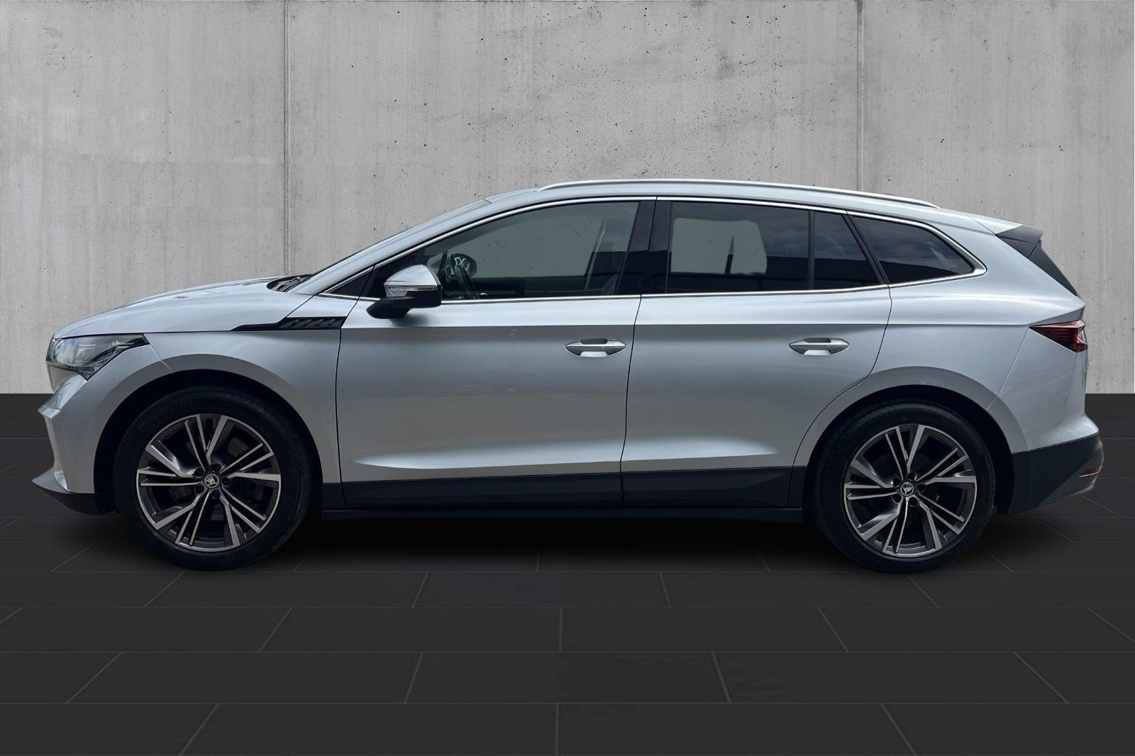 Sølv Skoda Enyaq fra 2021