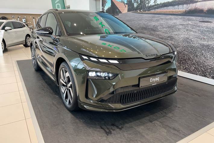 Grøn Skoda Enyaq fra 2026
