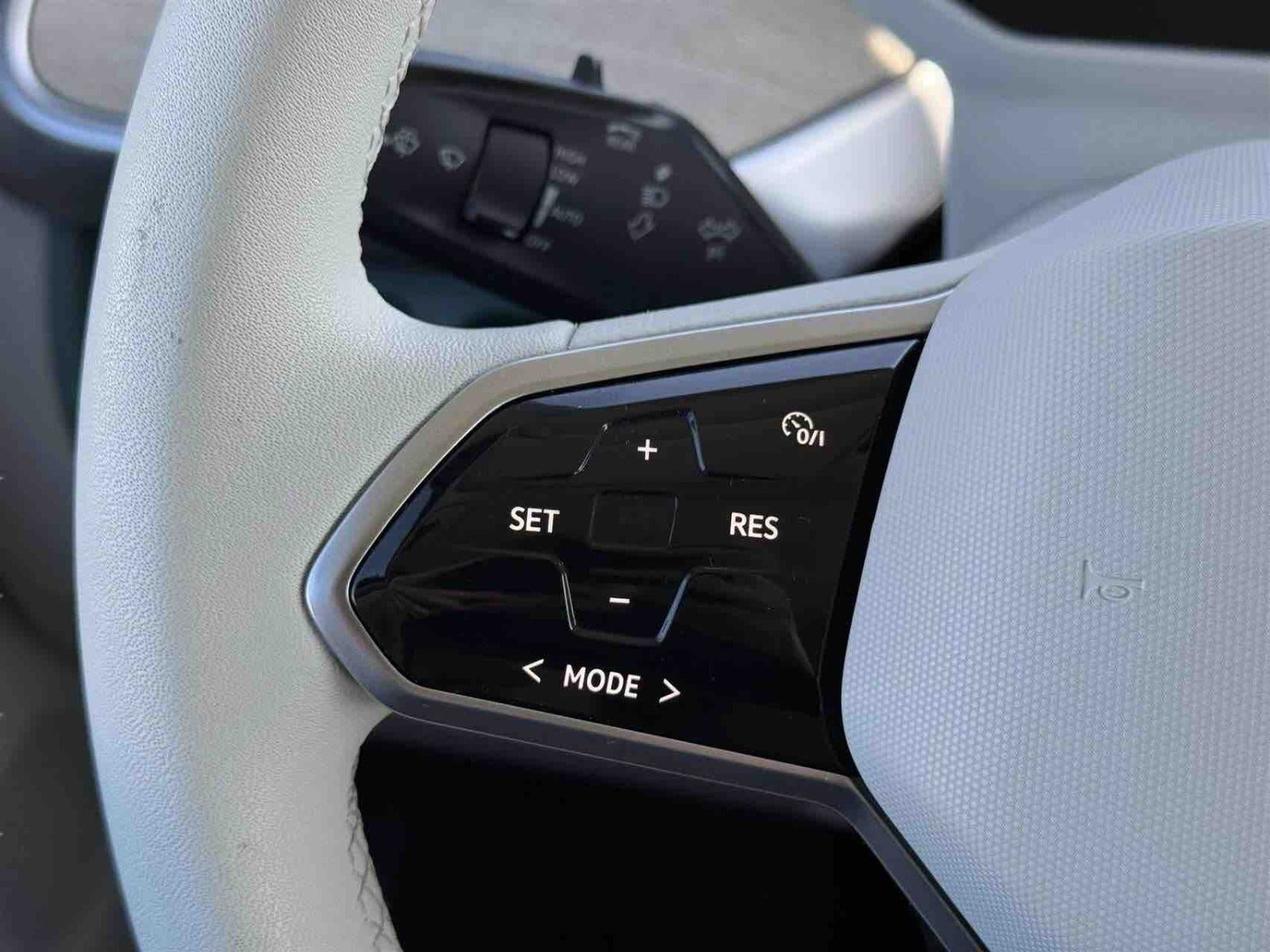 Sølv VW ID.Buzz fra 2024