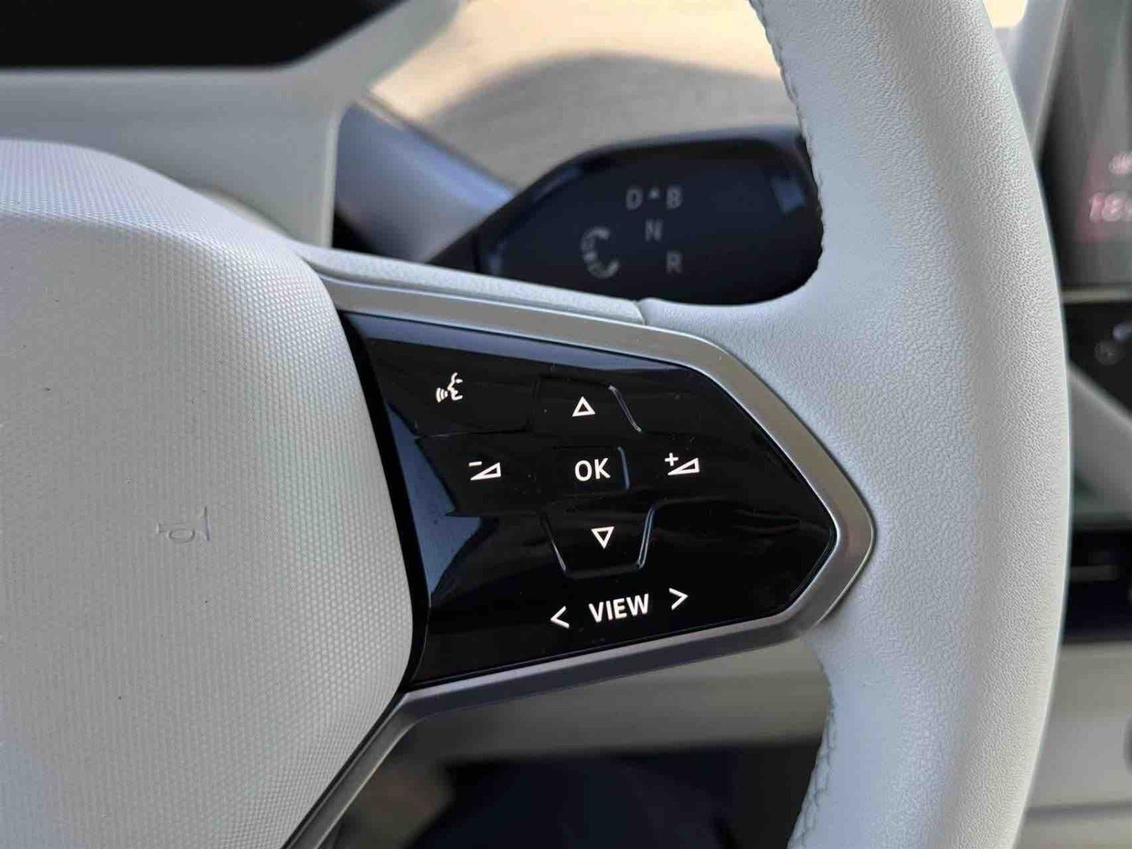 Sølv VW ID.Buzz fra 2024