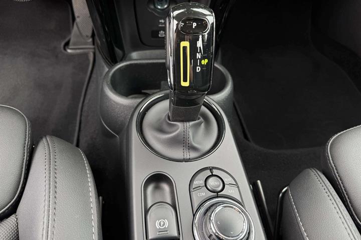 undefined Mini Cooper SE fra 2024