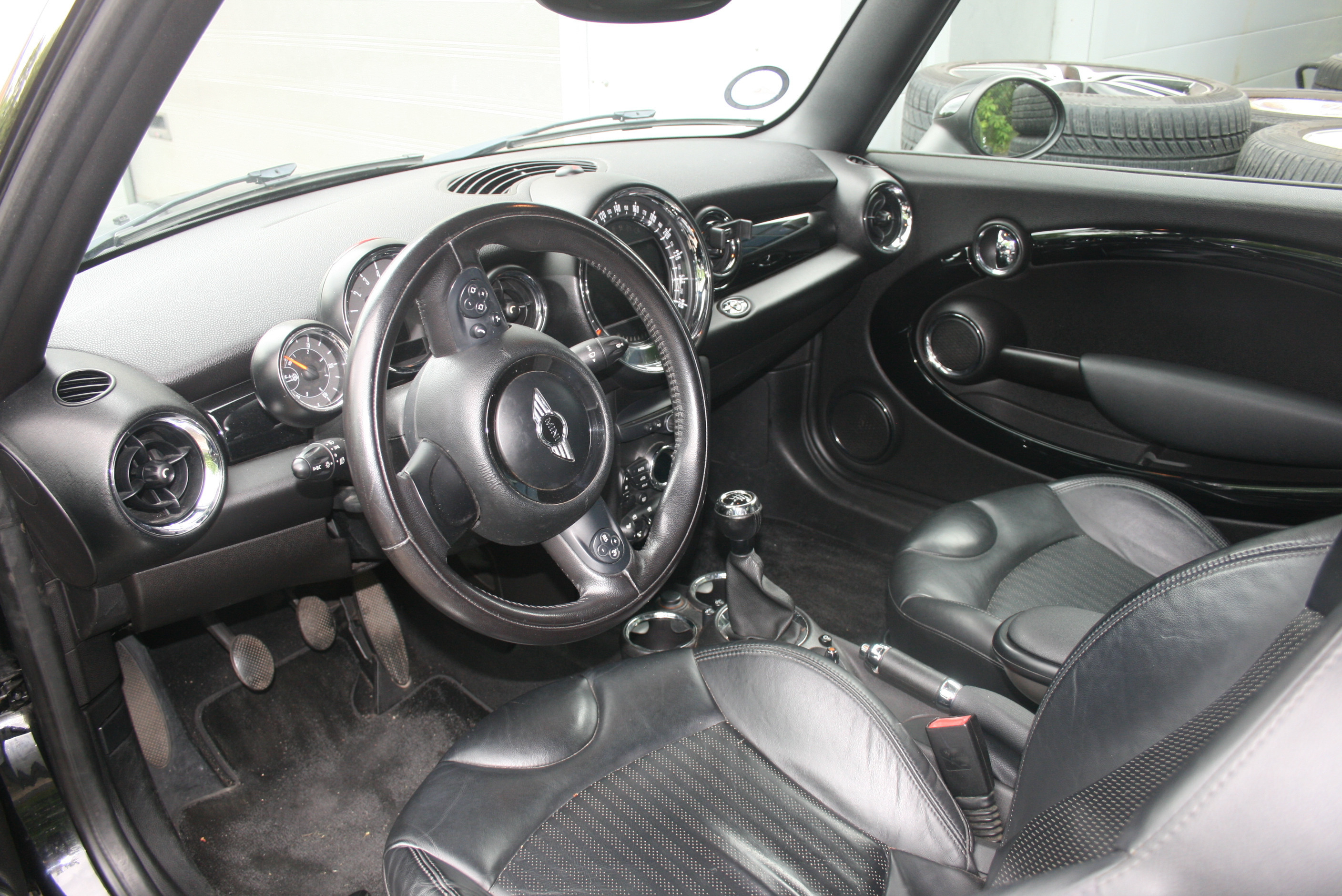 Sort Mini Cooper fra 2015