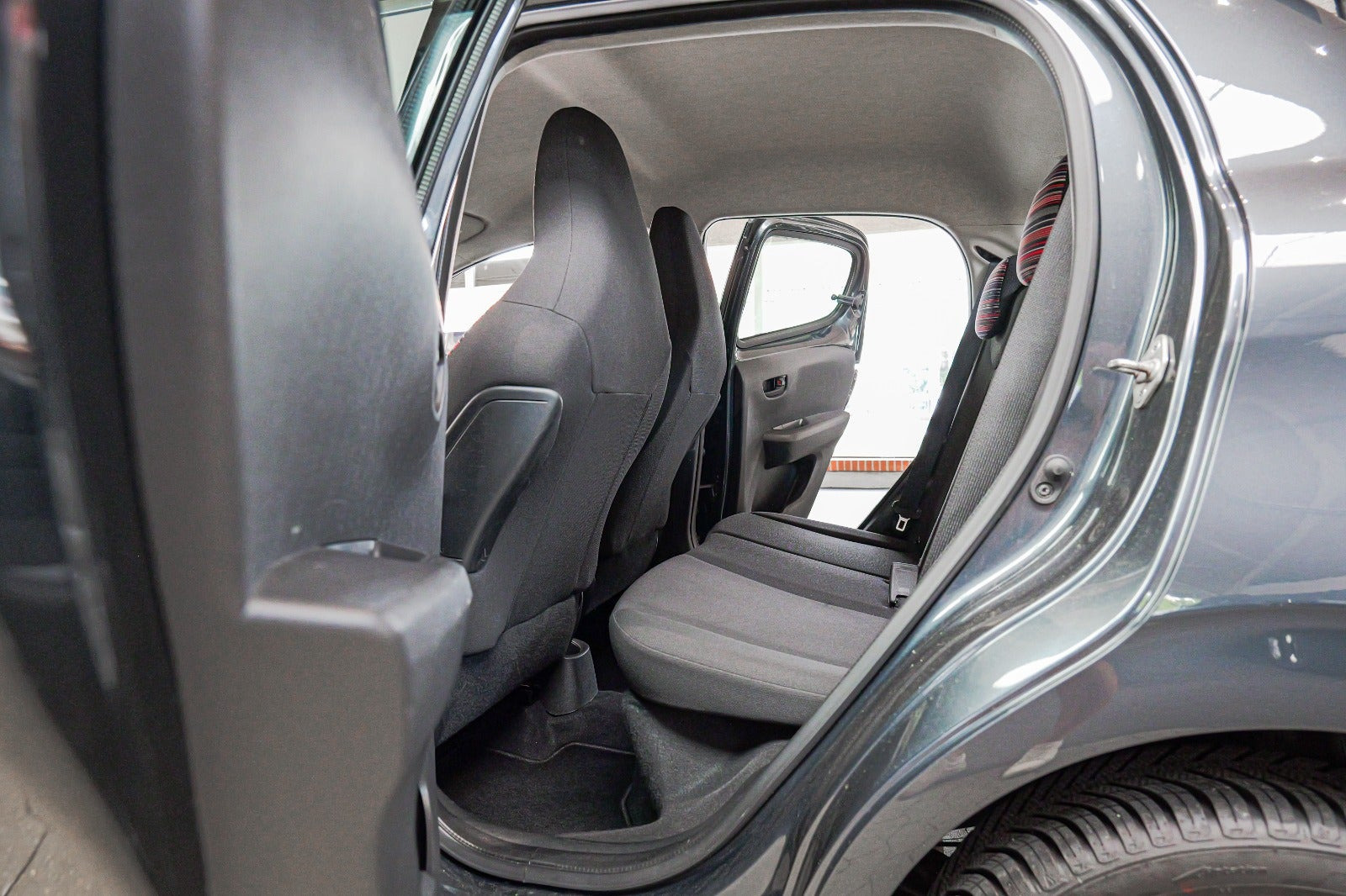 Grå Citroën C1 fra 2019