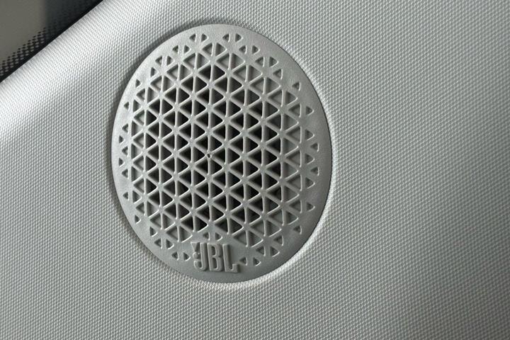 Hvid Fiat 500e fra 2023