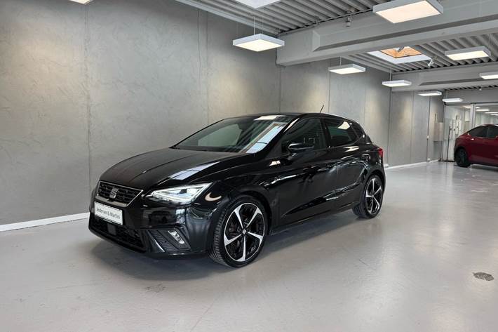 Sort Seat Ibiza fra 2023